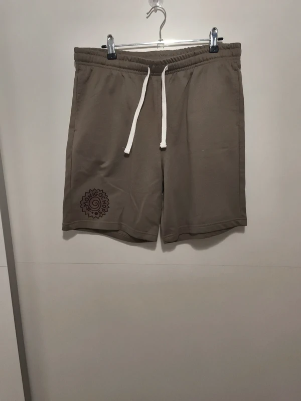 Pantalón corto verde oliva L